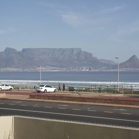 Blouberg Beachfront Accommodation Bloubergstrand Dış mekan fotoğraf